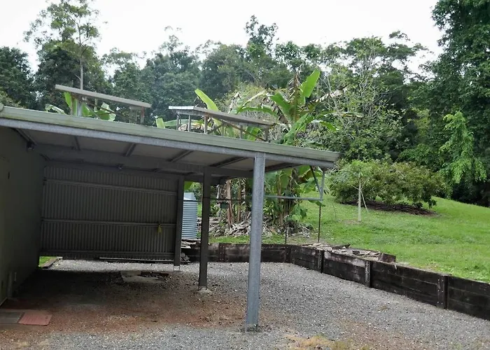 Fanpalm Creek Hideaway